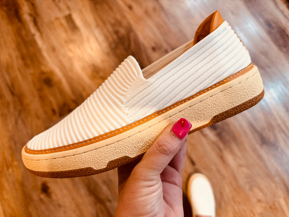 Sandy Beach Sneakers