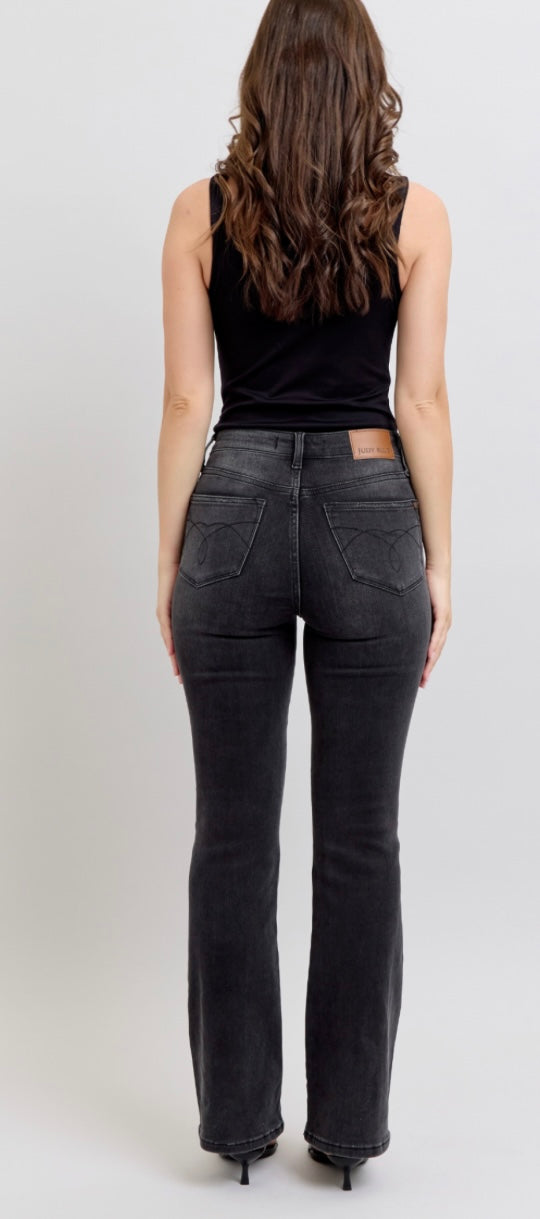 Right on Point TUMMY CONTROL Jeans by JB