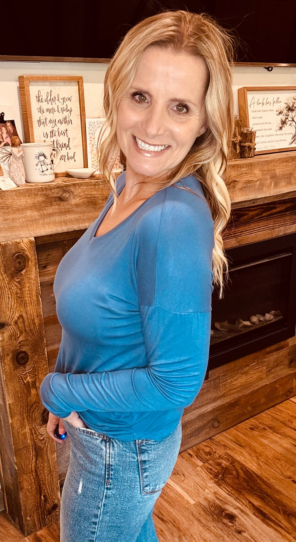 Vanessa V-Neck in Multi