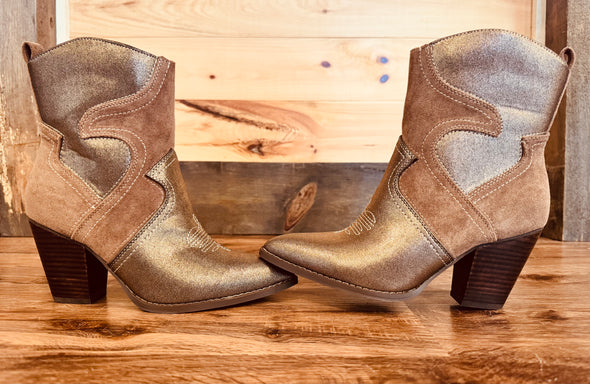 Good Lookin’ Boots