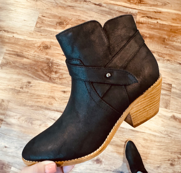 Fed Up Boots in Multi
