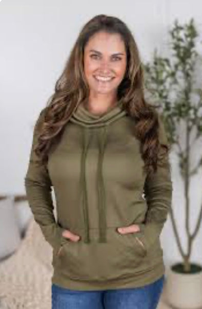 Cloud Funnel Neck by MM