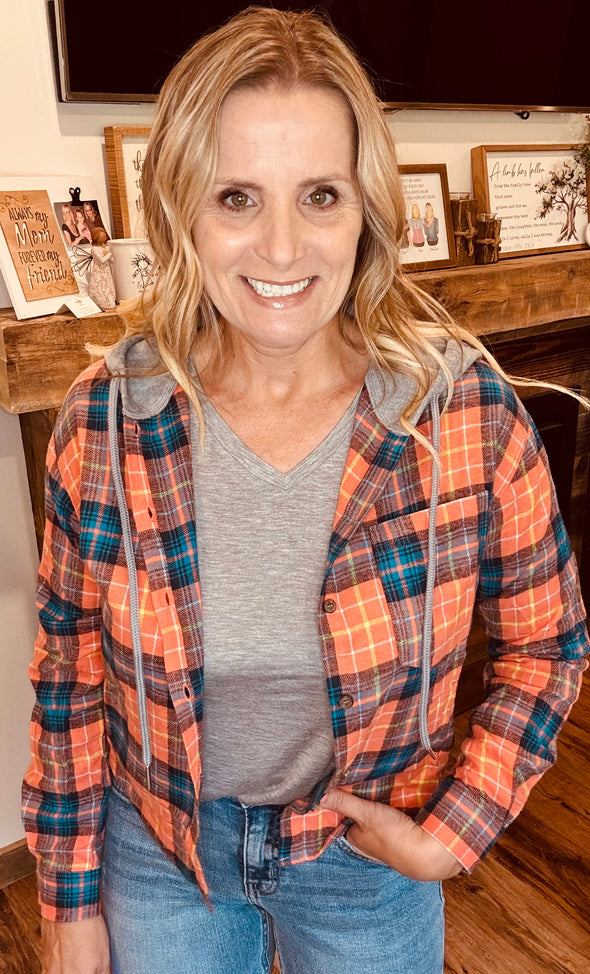 Hayden Hoodie Flannel in Multi