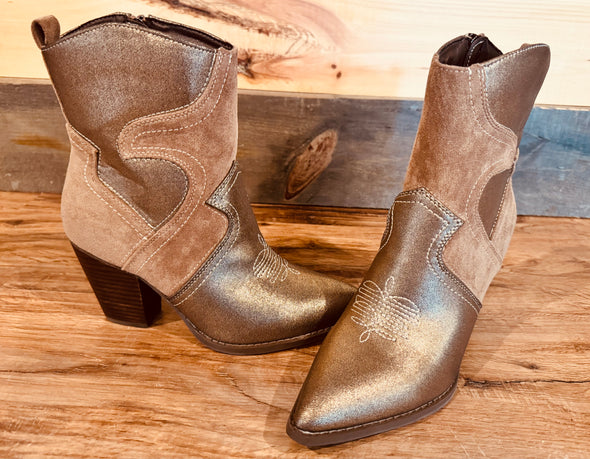 Good Lookin’ Boots