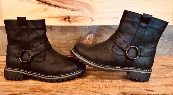 Fall in Love Boots