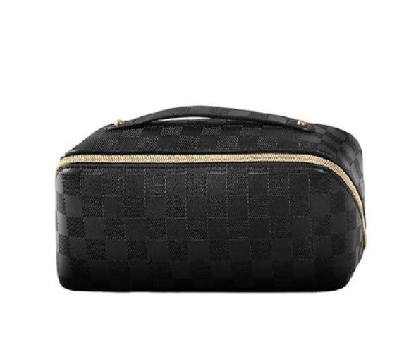 Marissa Make-Up Bag in Multi