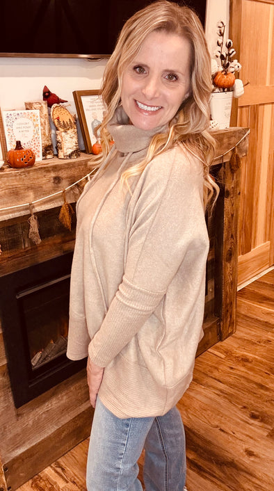 Cassidy Cowlneck